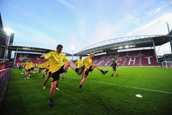 大打溅射 大打溅射